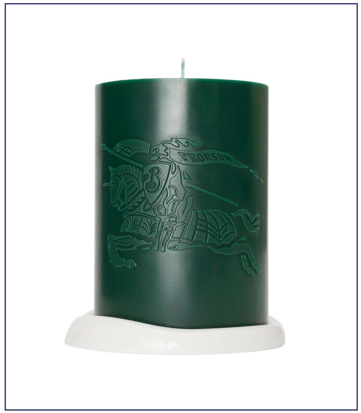 キャンドルの香りが紡ぐ3つの物語。【バーバリーのNEWアイコン vol.10