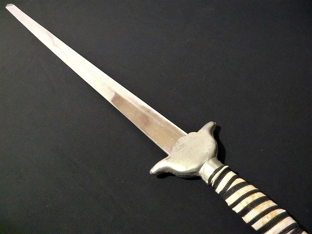 剣（旧） 伝統拳／太極拳／演武用／良い音／少林寺／短器械