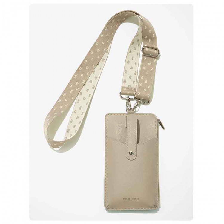 ペルソナ5 タクティカ ラヴェンツァのペルソナ全書風ポーチ付きBOOK