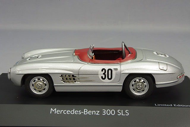 Schuco 1/43 メルセデスベンツ 300 SLS 1957 SCCA #30 P.O'Shea