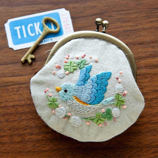 Piece (ピース) 刺しゅうキット 『Chicchi (チッチ) さんの動物