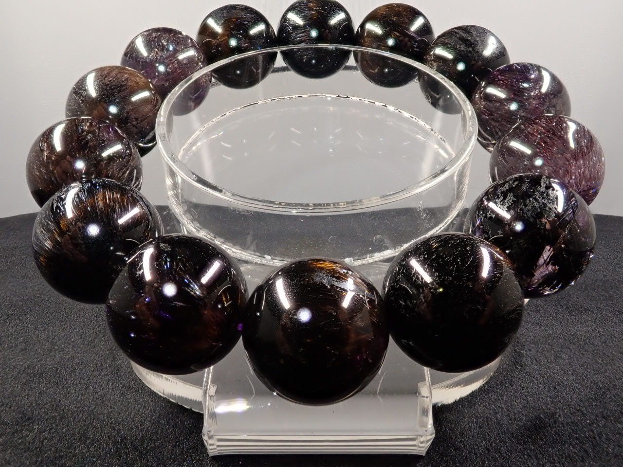 ブラックパープルスーパーセブン（ニードルインクルージョンクォーツ