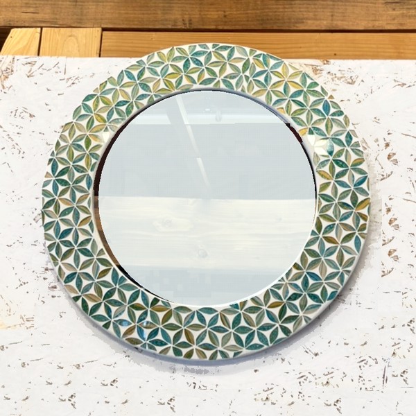 モザイクガラスのミラー【直径50㎝】【ターコイズグリーン】 | 鏡