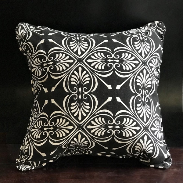 クッションカバー／プリント柄のクッションカバー【ダマスク柄