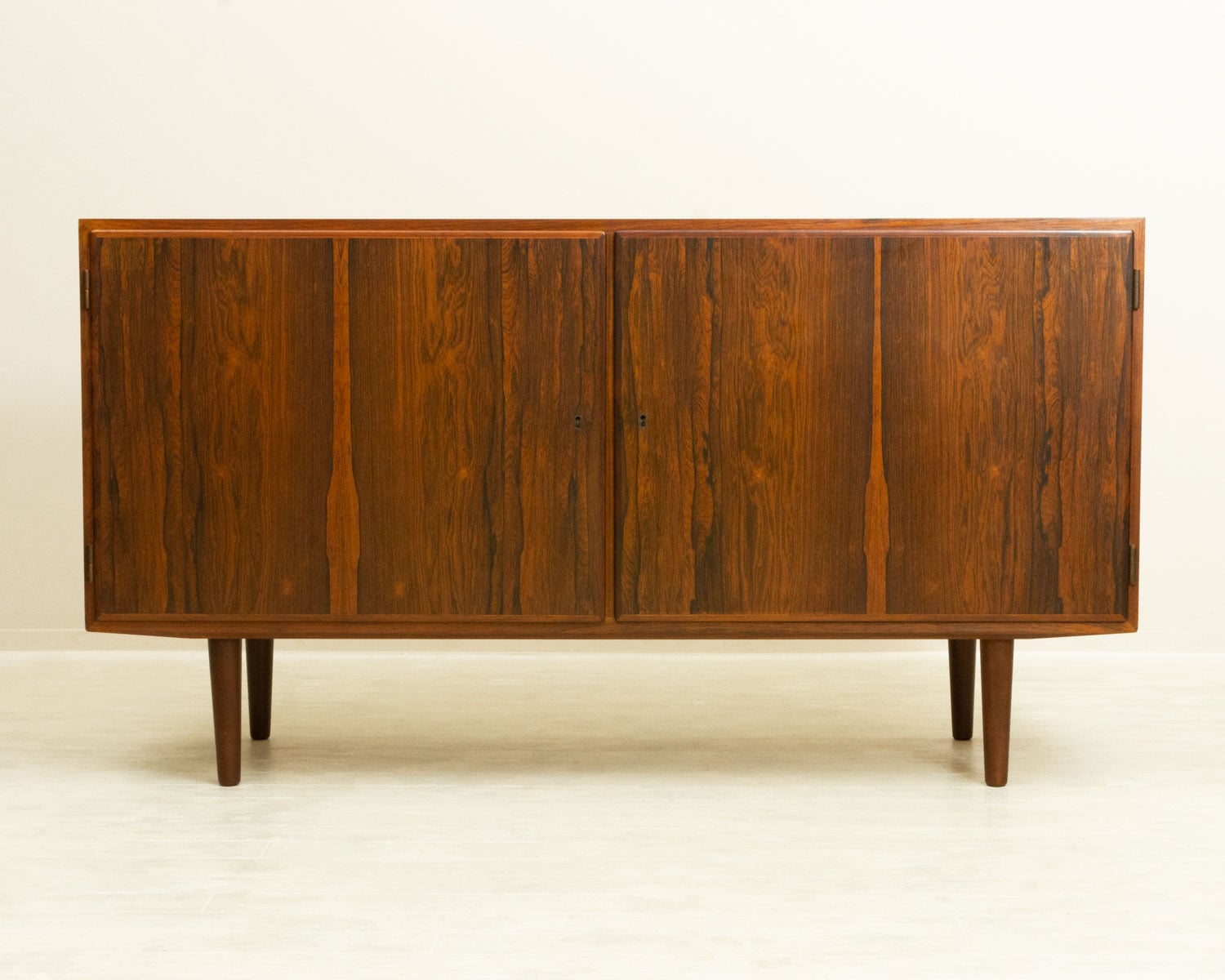 ポール・ハンデバッド キャビネット ローズウッド 北欧ビンテージ家具