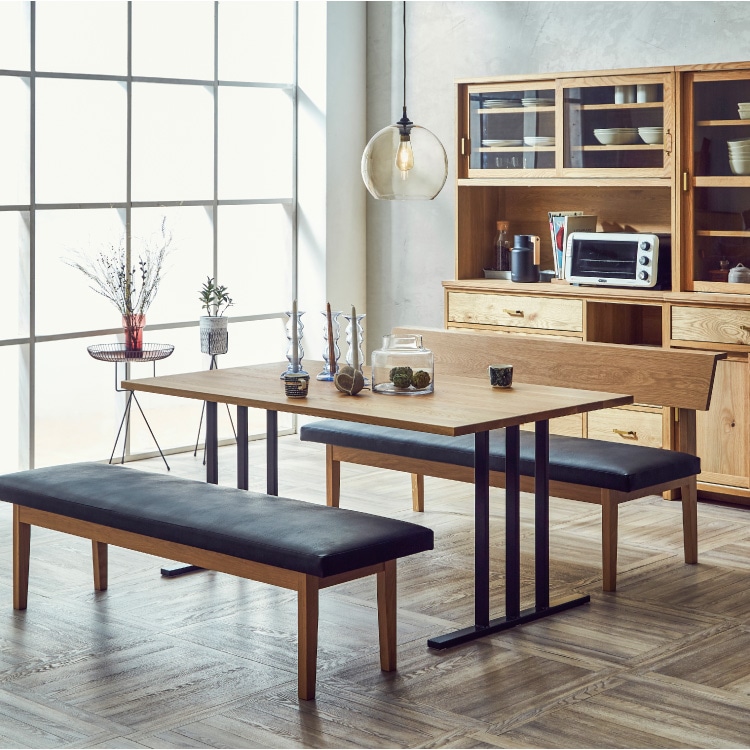 ボートⅢ VoteⅢ 節有無垢材ダイニングテーブル 幅150cm | 家具