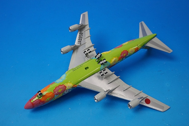 1/400 B747-400 ANA ポケモン お花ジャンボ JA8956 [NH40066] 全日空