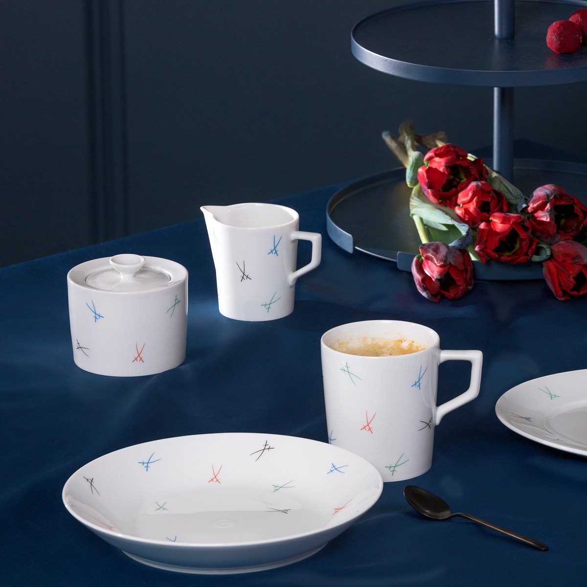 マイセン 剣マーク カラフル オーバルプレート 79A858/41307 | 剣