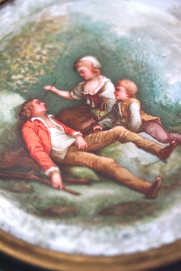 ナポレオントロワのアンティーク絵つき陶板のフレームW26×H4cm gk-565