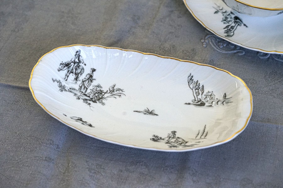 リモージュベルナルドのマリー・アントワネットLimoges Bernadaus