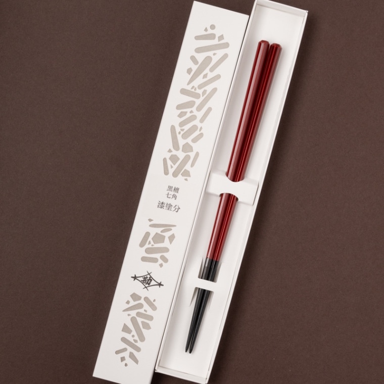黒檀 八角 漆塗分 赤 21.5cm スリーブ箱入り | お箸の専門店 【箸蔵ま