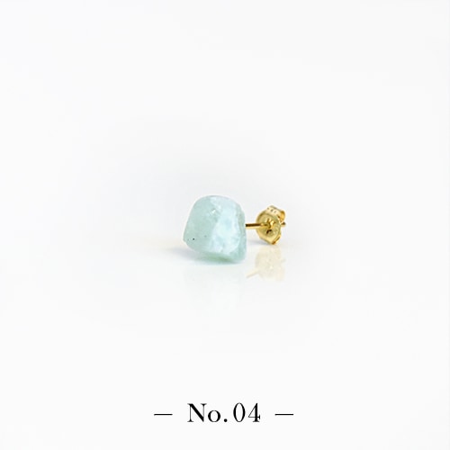 宝石の国 フォスフォフィライトのかけらピアス【販売終了】 | 特集から