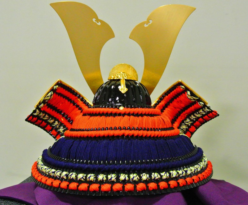 創業明治11年の人形専門店。寿月すみたやの五月人形。島津義弘 創作兜