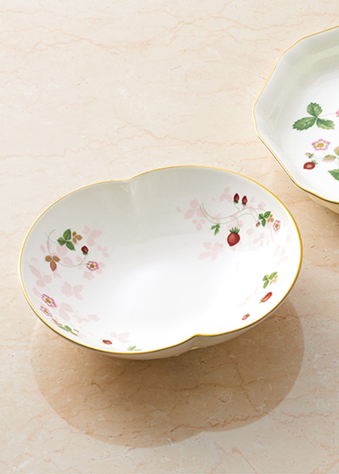 NEW】王室御用達の伝統と格式『ウェッジウッド』『ロイヤル