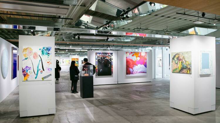 鬼大名」の鬼頭健吾・大庭大介・名和晃平による「東 京都 展」が開催中