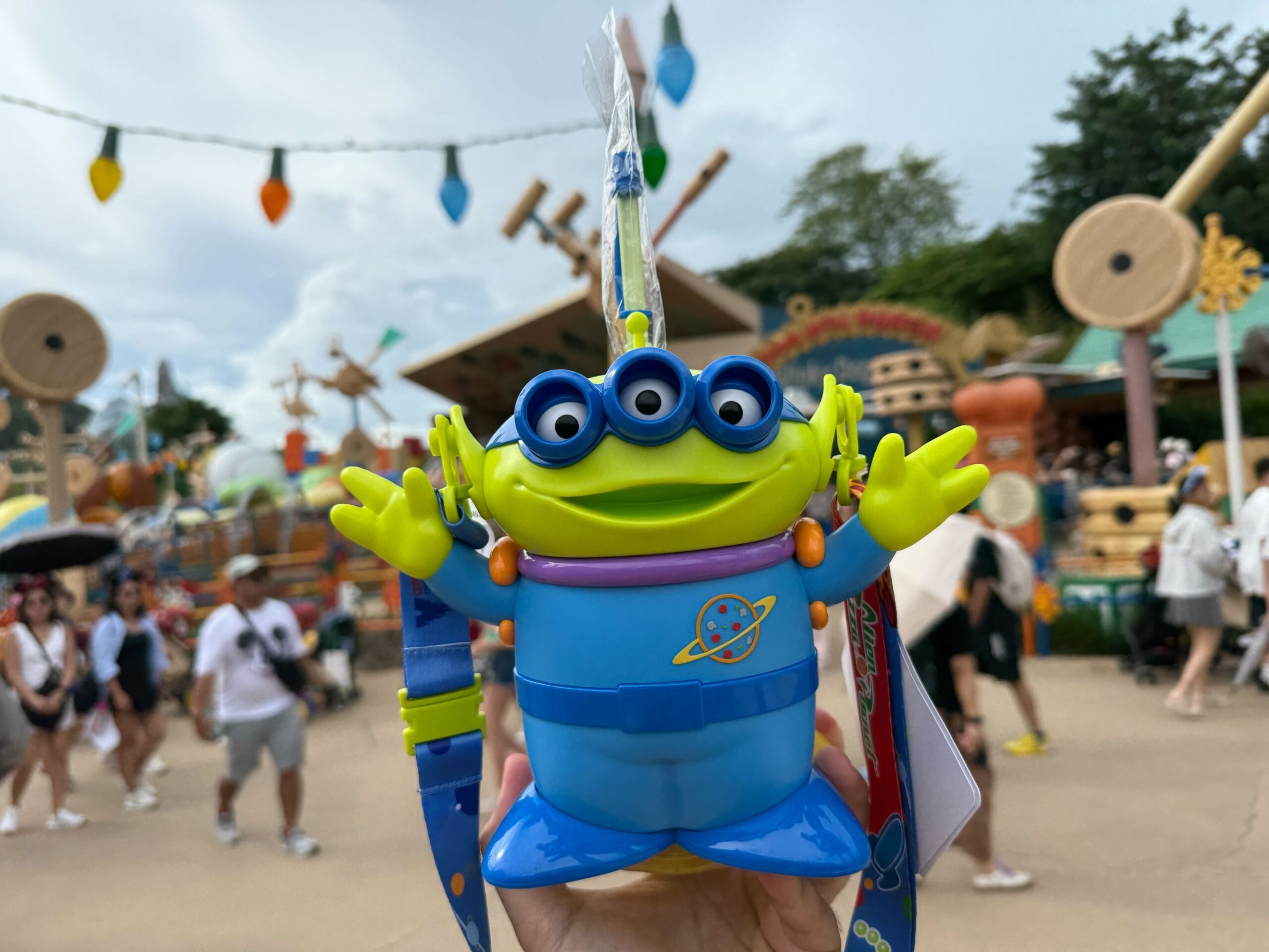 New Light-Up Toy Story Alien Sipper at Hong Kong Disneyland