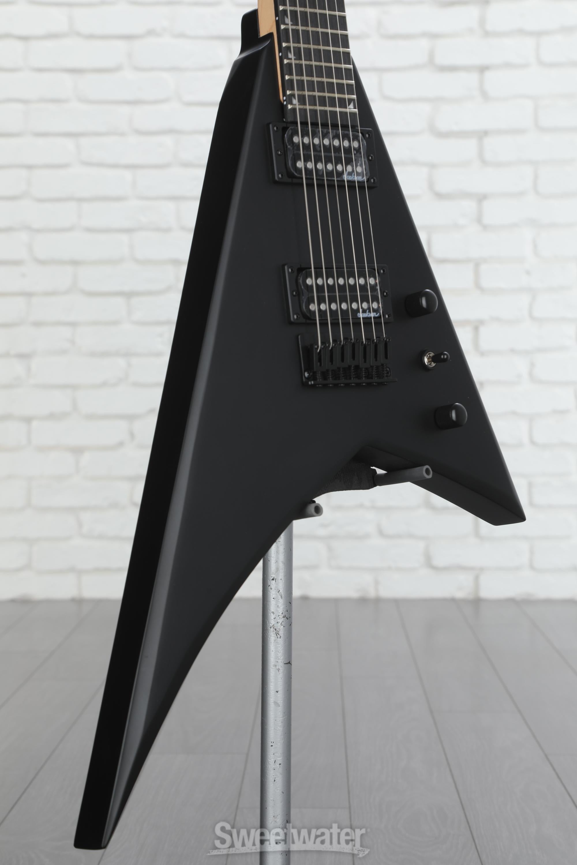 Jackson Rhoads JS22 HT 7-string Electric Guitar - Satin Black