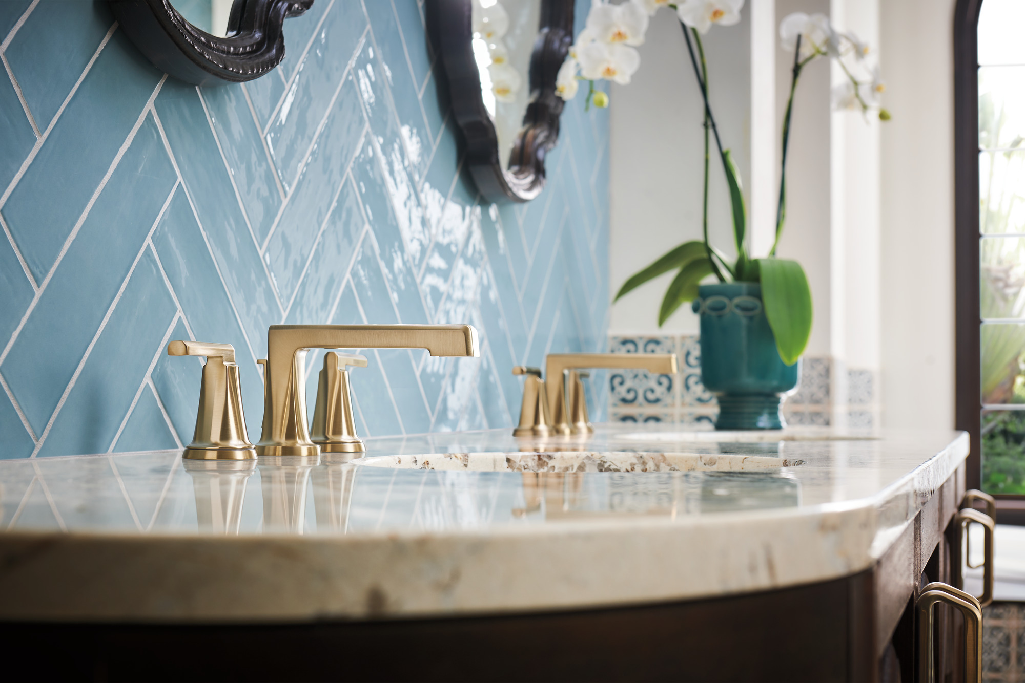 Levoir® | Widespread Lavatory Faucet with Low Spout - Less Handles
