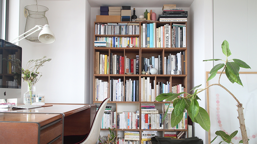 自由につかえる箱型シェルフ LAUAN SHELVES | D&DEPARTMENT