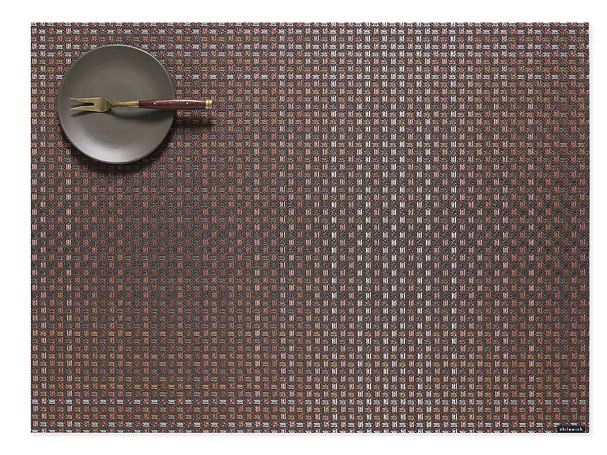 チルウィッチ ランチョンマット・パレード｜大柄なブラウンのチェック