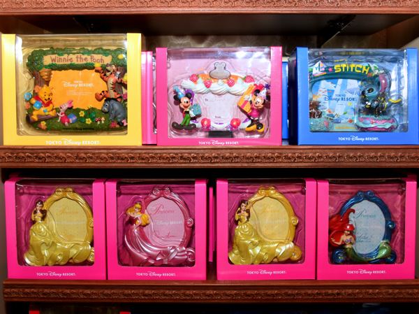 プリンセスもたくさん☆ディズニーキャラクターフォトフレームスタンド -