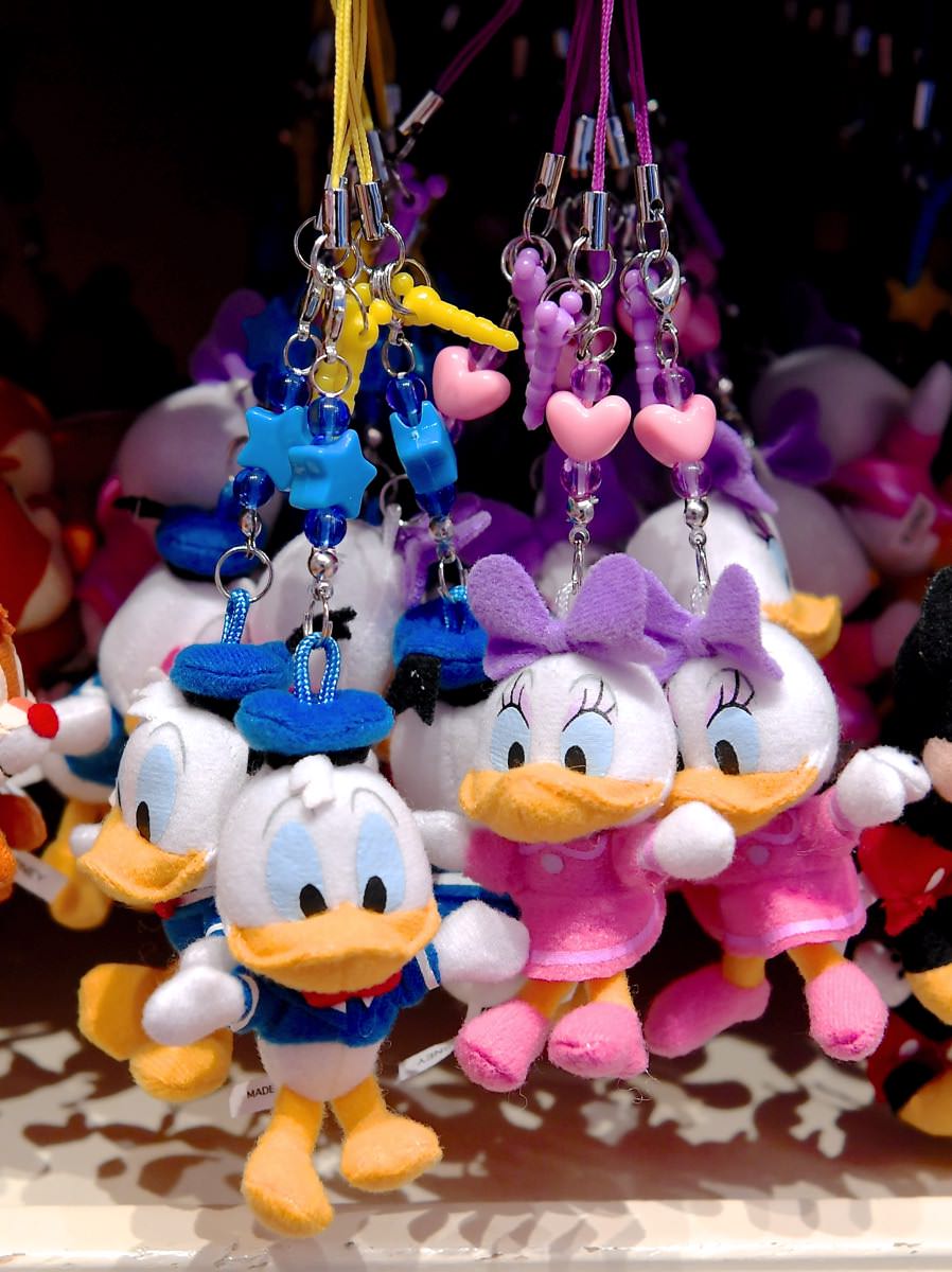 仲良しペアでつけたい！東京ディズニーランド ぬいぐるみストラップ