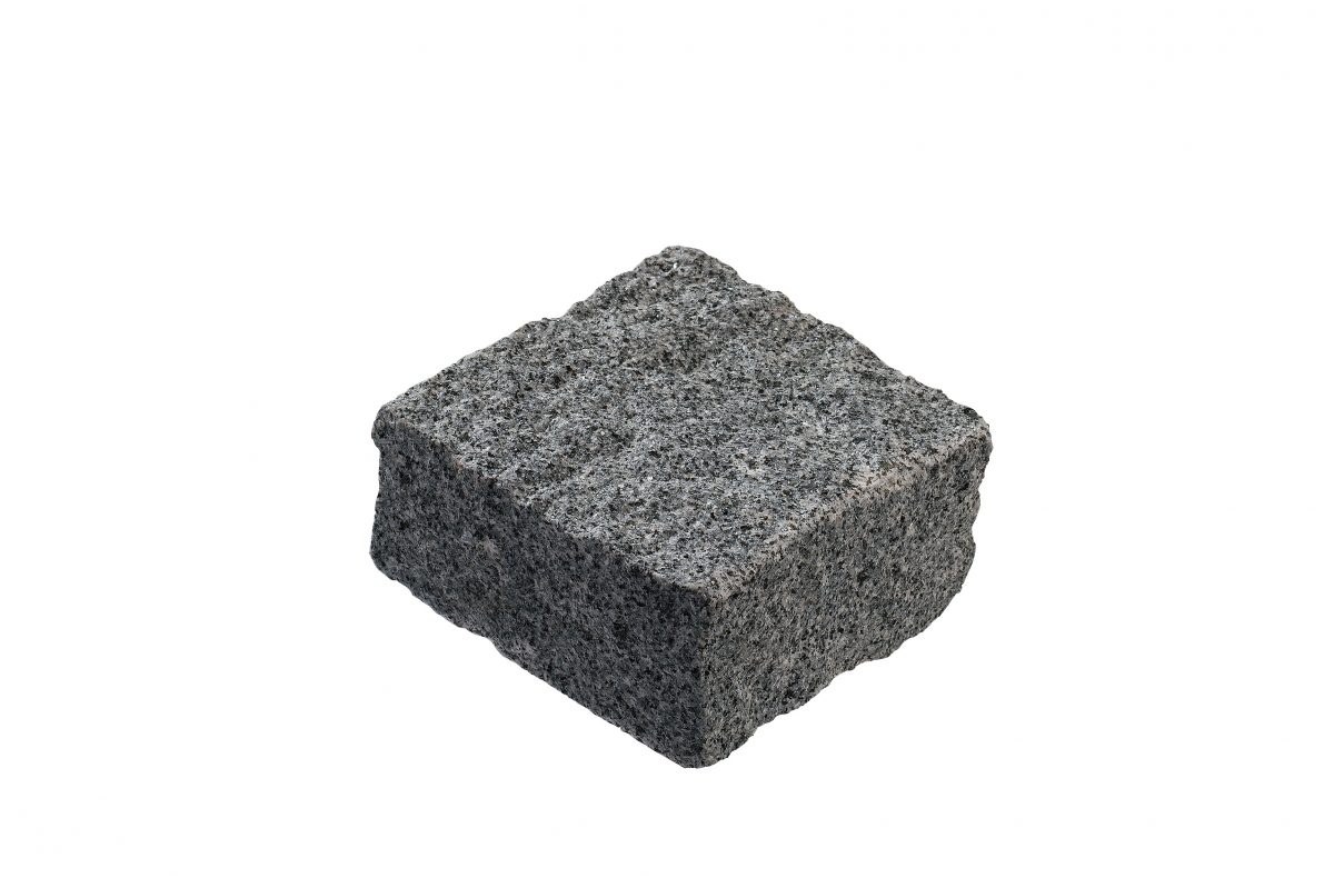 中国産敷石300✕600✕50ミリ一面のみぎり 四面割肌底面切削52枚セット