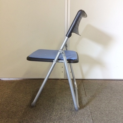 オフィス家具リサイクルミラクル福岡店 / 【中古】折りたたみチェア