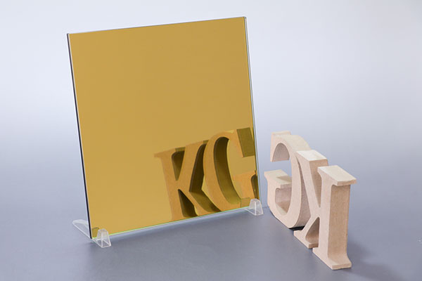 ゴールドイエローミラー | 鏡の全種類 | オーダーミラー専門店【コダマ