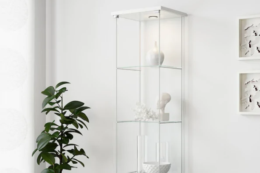 IKEAの透明ガラスのコレクションケース「デトルフ(DETOLF)」なら