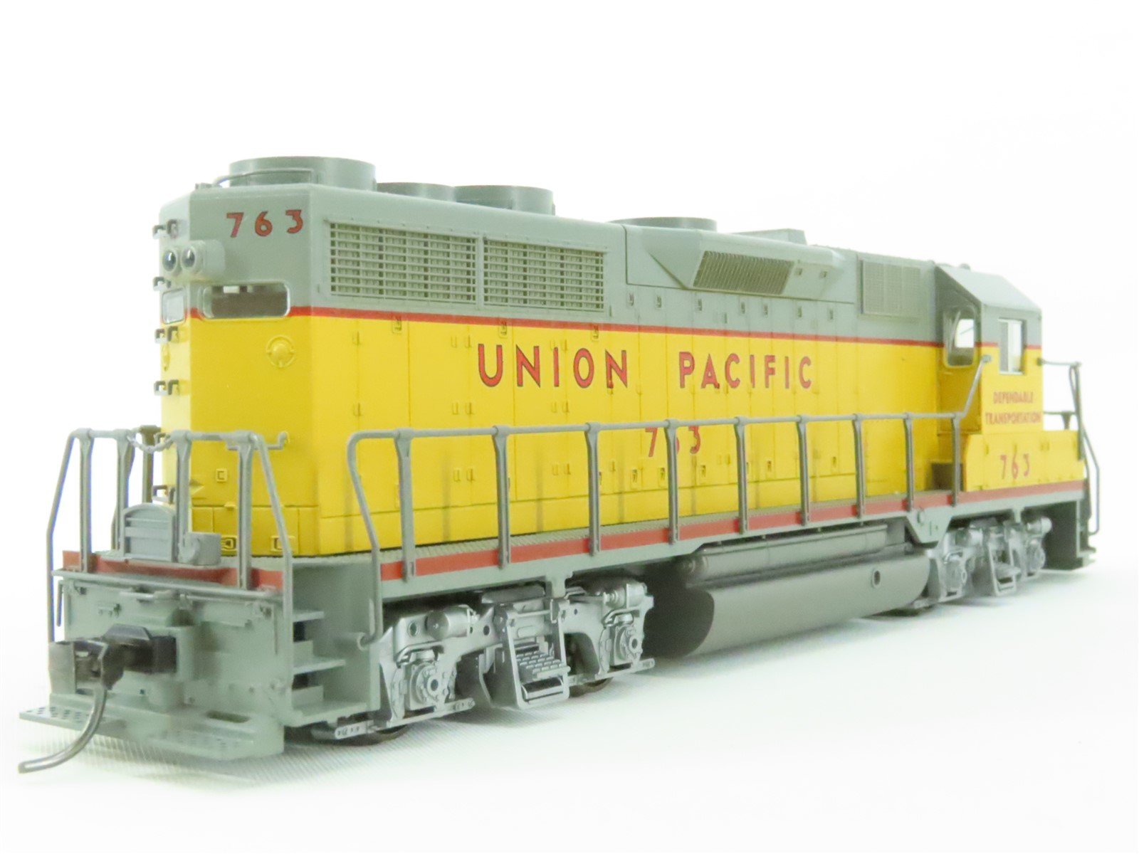 HO Scale KATO 37-02E UP Union Pacific EMD GP35 Ph. 1a Diesel