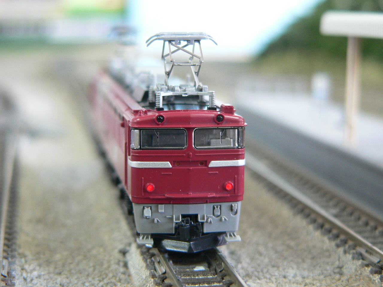 ライトの点灯化しています！ - もけいや松原