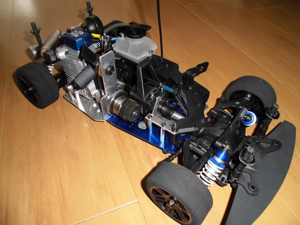 ピュアテンGP 4WD FW-06 の4サイクルエンジン化