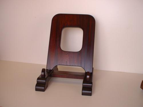 木もれ燈｜有限会社 柳沢木工所 / 民藝館型皿立て特々大 サイズ2尺～3