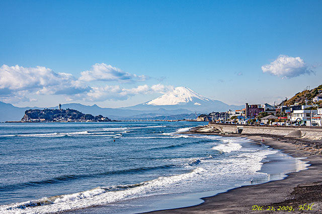 江ノ島周辺から見る富士