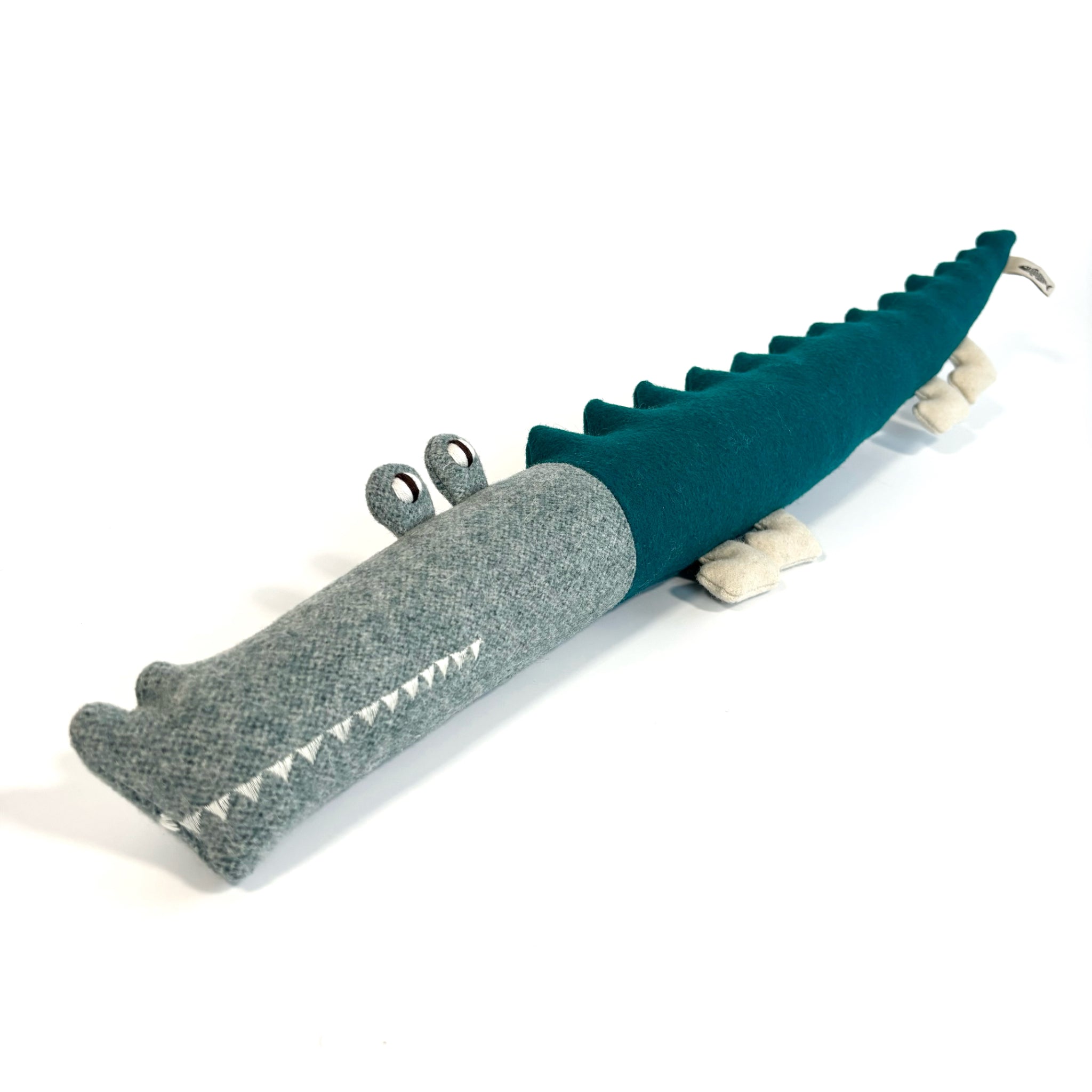 カラパウ/ワニのジャック(JACK) おしゃれな大人のぬいぐるみ – m.m.Lucca