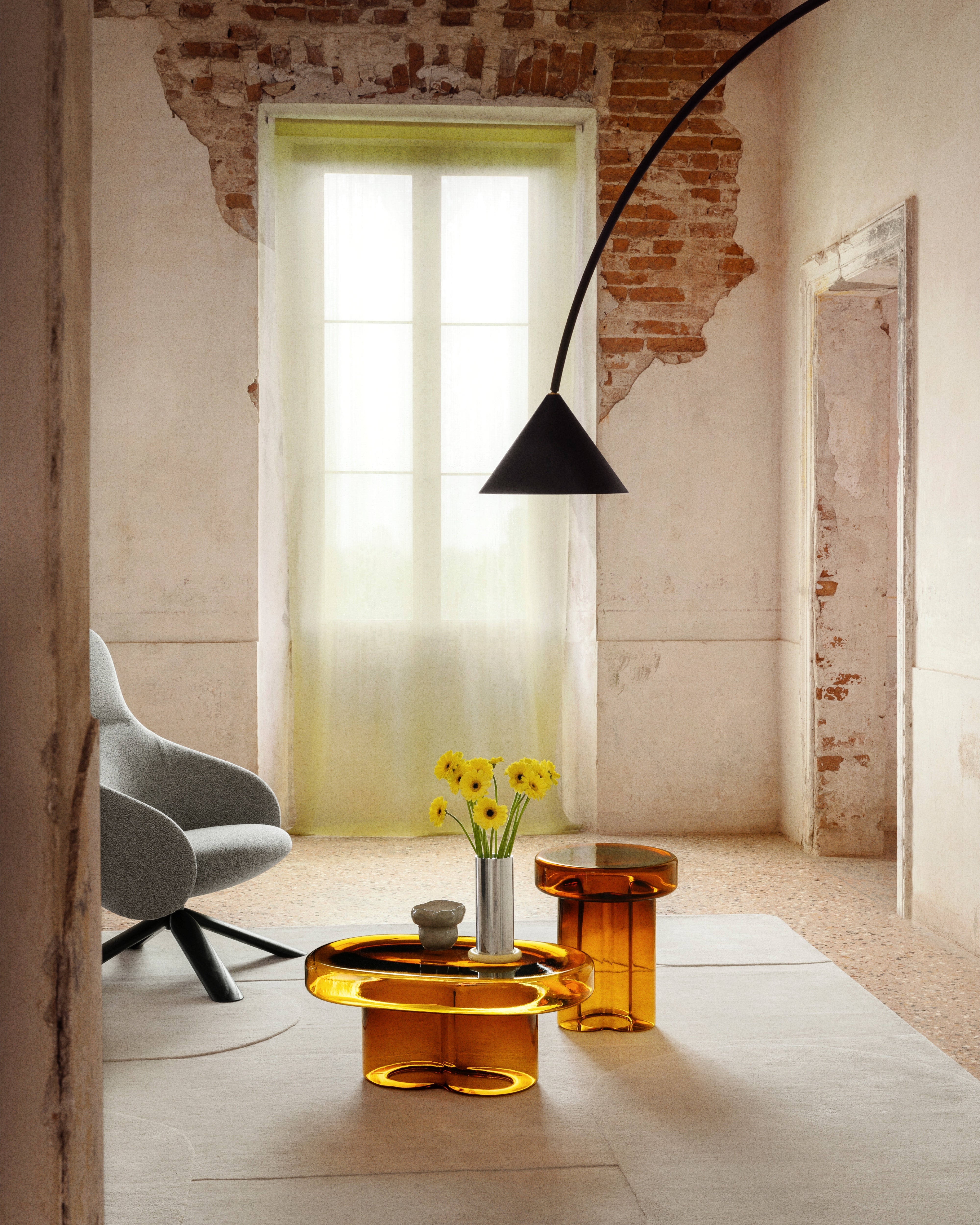 SODA OVAL Coffee Table-N2 interior