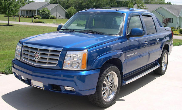 1/18 アンソン キャデラック エスカレード EXT トラック アバランチ