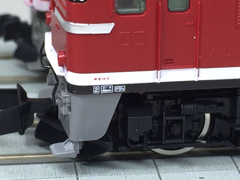 EF81 95号機 レインボー塗装B 入線です。 TOMIX 9172 | NGaugeJP