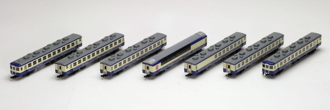 TOMIX 12系客車(ばんえつ物語・新塗装)セット 品番：98618 | NGaugeJP