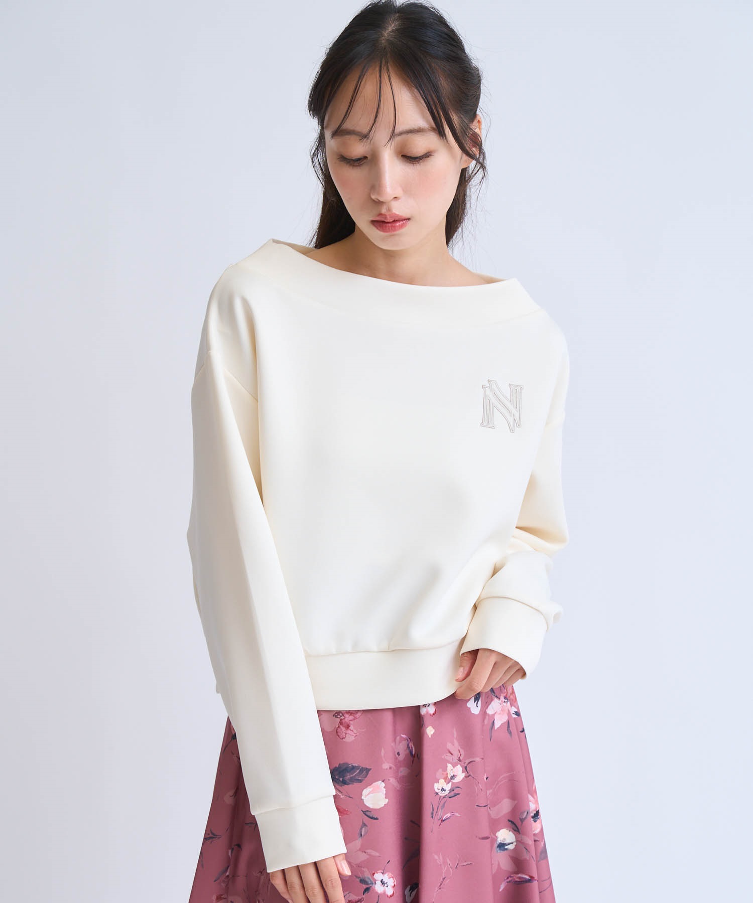 フェルト刺繍ロゴポンチトップス | パーカー・スウェット | NOELA