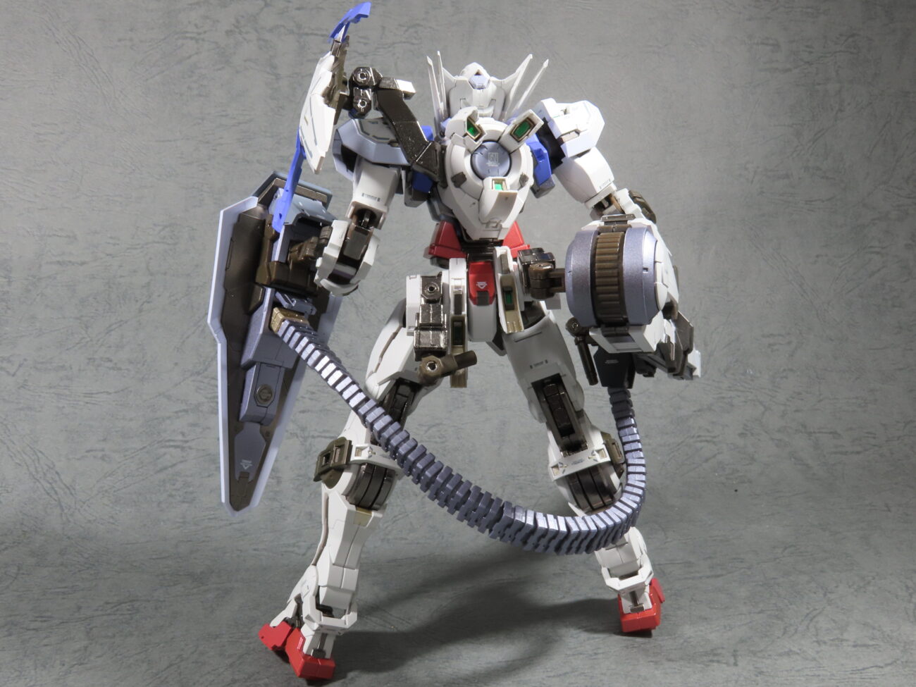 METAL BUILD ガンダムアストレア＋プロトGNハイメガランチャー