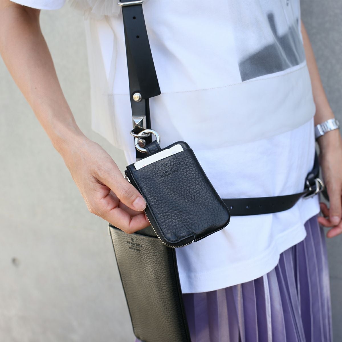 手ぶらL字ZIPポーチ/フラグメントケース スコッチガードレザー