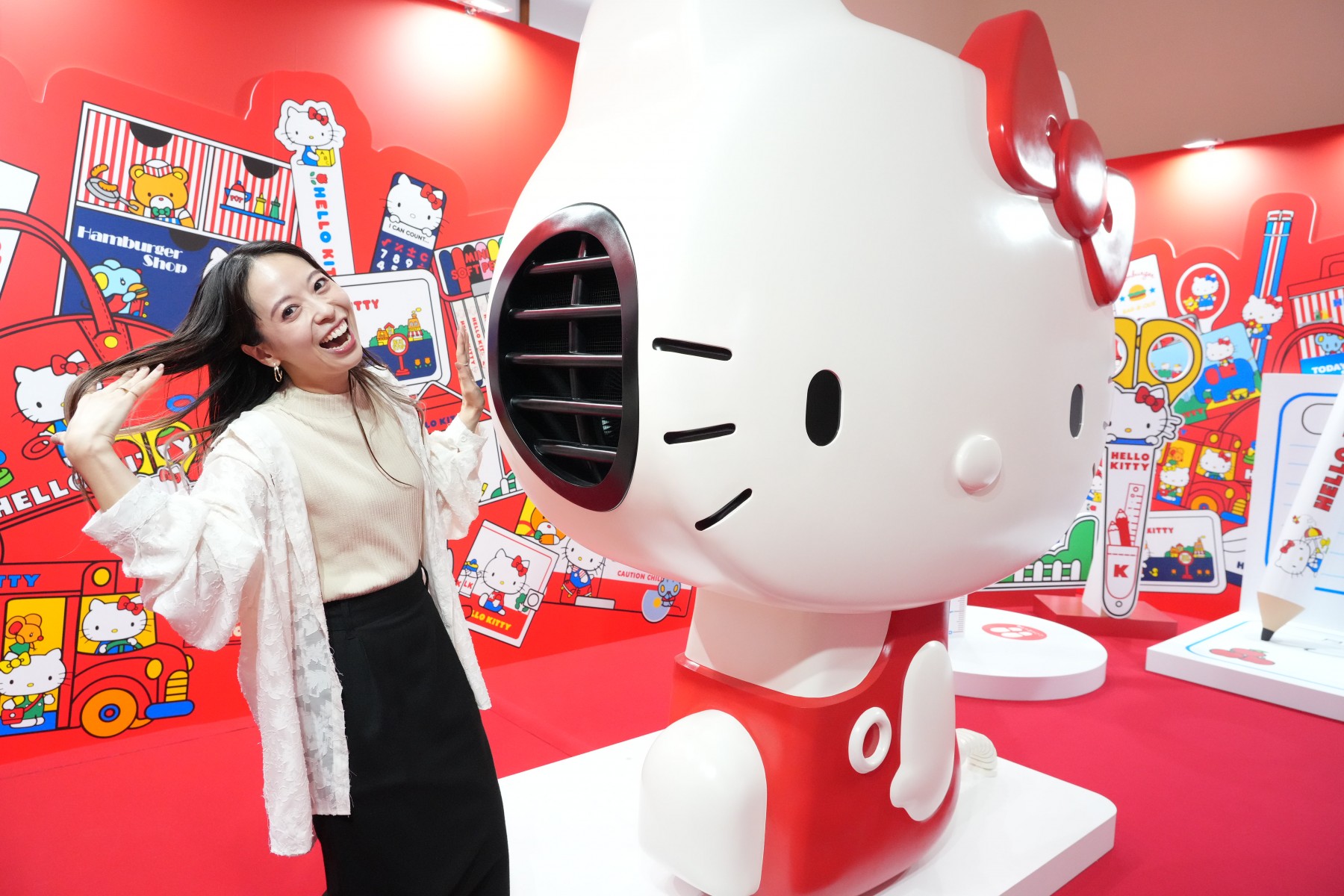 Hello Kitty展 ―わたしが変わるとキティも変わる― | 展覧会 | 沖縄県立