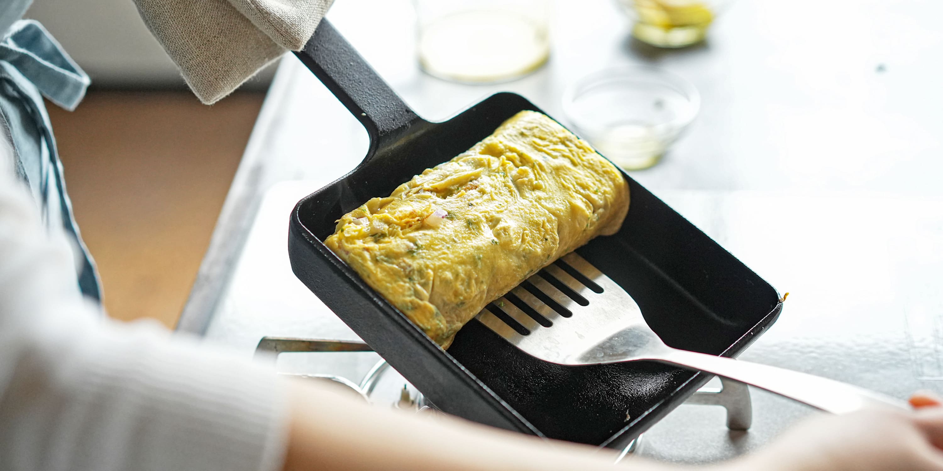 鉄のたまご焼き kokotama | 南部鉄器の老舗 及源鋳造 OIGEN 公式