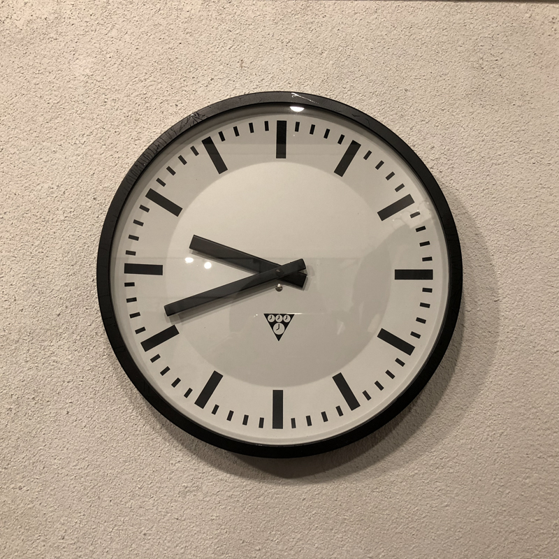 Pragotron Wall Clock（パラゴトロン ウォール クロック） | OLDS