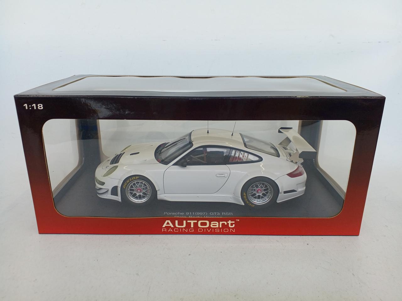 オートアート オウト(AUTOart)|1/18 ポルシェ911（997） GT3 RSR