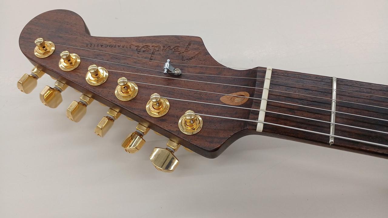 FENDER|エレキギター ストラトキャスタータイプ|【ハードオフ公式通販