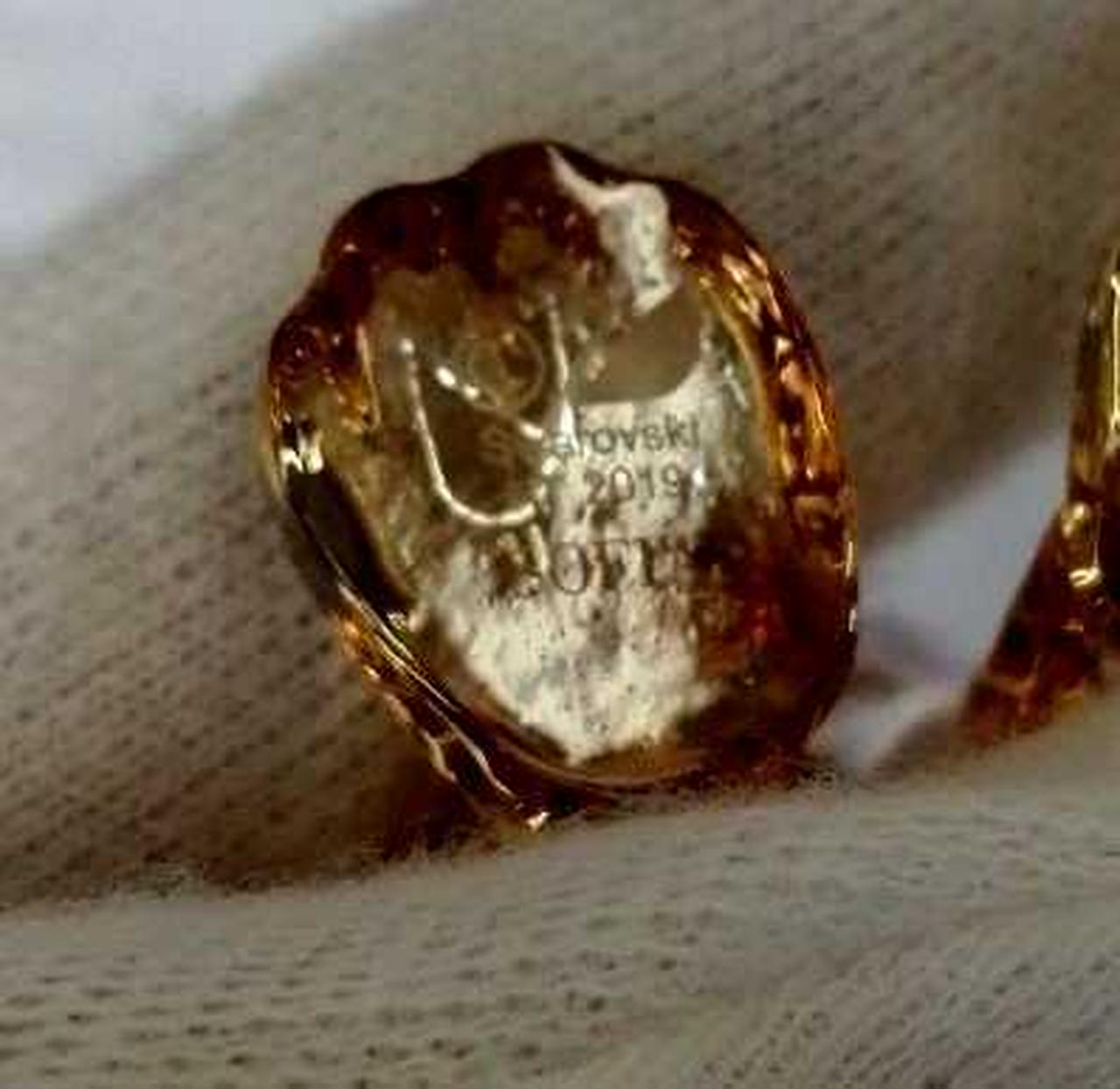 スワロフスキー(SWAROVSKI)|アムールヒョウ|【ハードオフ公式通販