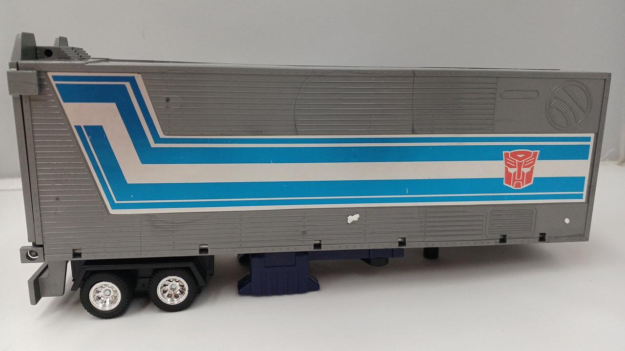 タカラ|総司令官コンボイ|【ハードオフ公式通販】オフモール